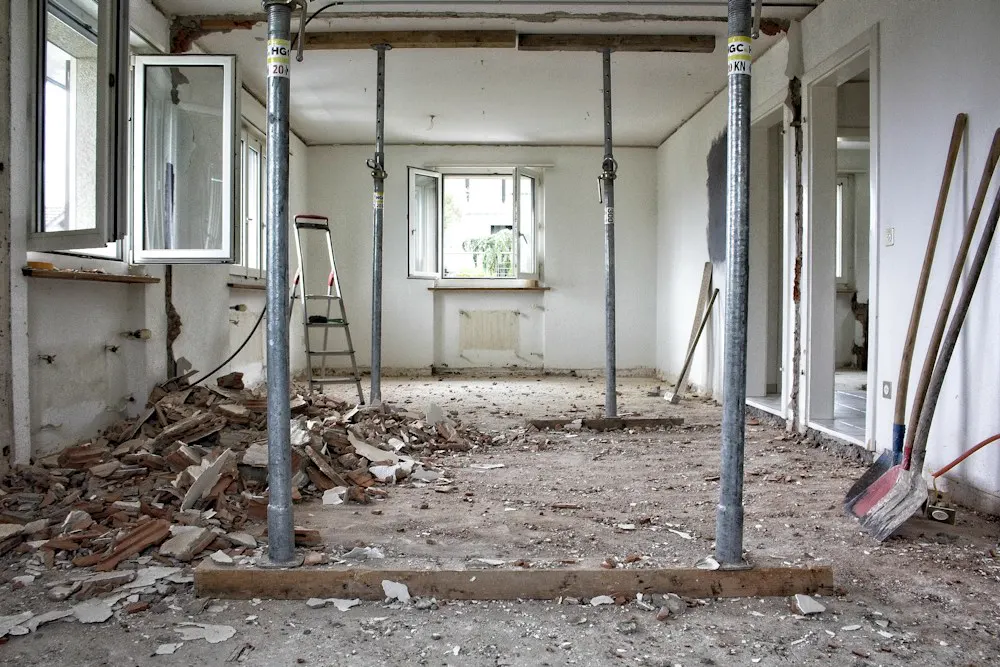 Fase de demolición en la obra